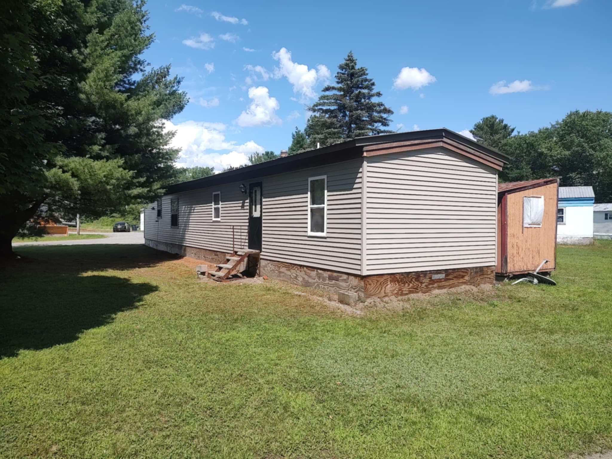 Mobile Home Exterior